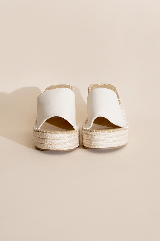 LOCK-1 SLIDE MULE HEELS