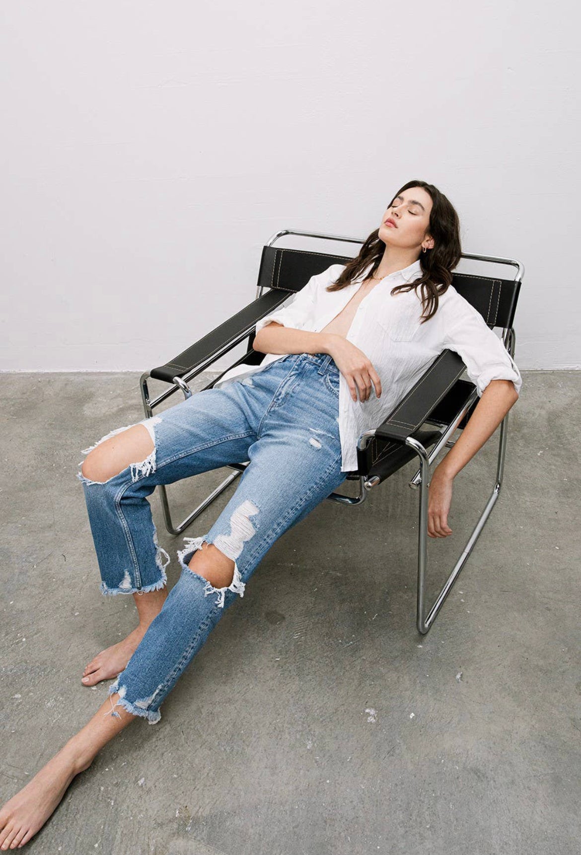 High Rise Tattered Straight Leg Jeans