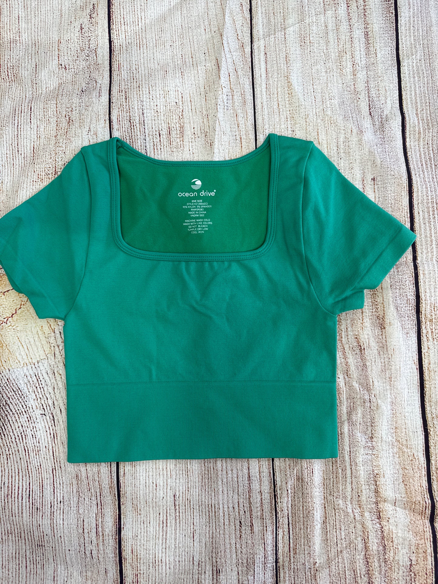 Seamless crop top
