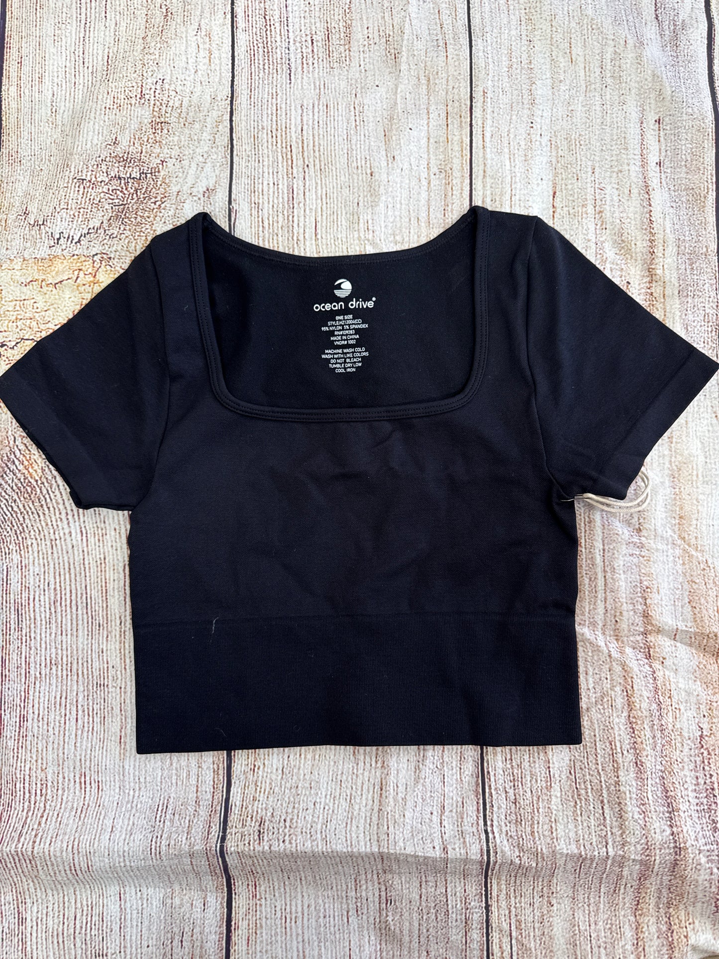 Seamless crop top