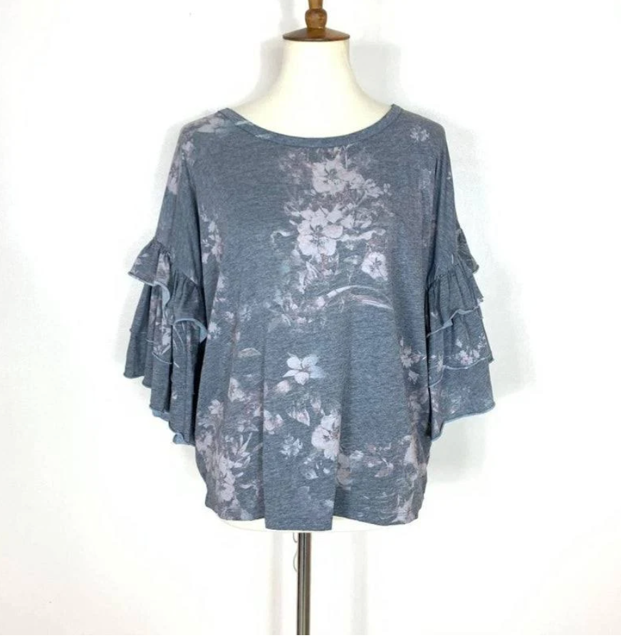 CLEARANCE! Chaser Floral Print Gray Top Ruffle Tiered Cascading Sleeve