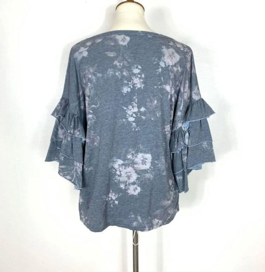 CLEARANCE! Chaser Floral Print Gray Top Ruffle Tiered Cascading Sleeve